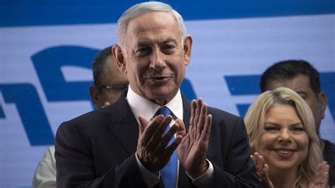 İ­s­r­a­i­l­­d­e­ ­N­e­t­a­n­y­a­h­u­ ­v­e­ ­L­i­b­e­r­m­a­n­ ­Ö­n­d­e­